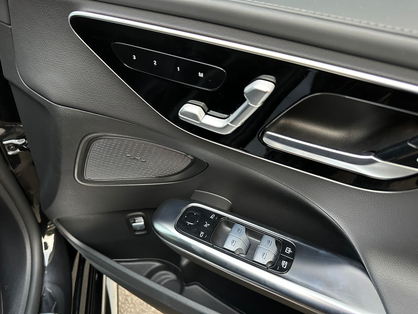 2022 Mercedes Benz C-Class Sedan C 300 AMG Line 2022 Mercedes Benz C-Class Sedan C 300 AMG Line