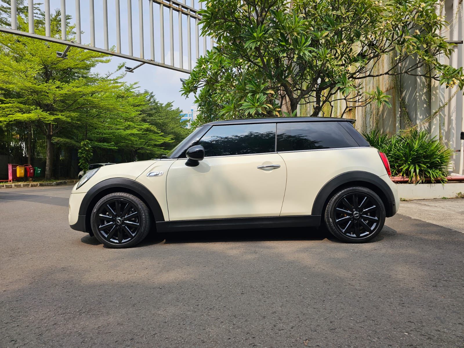 2015 MINI Cooper S COUPE JCW 2012 2015 MINI Cooper S COUPE JCW 2012