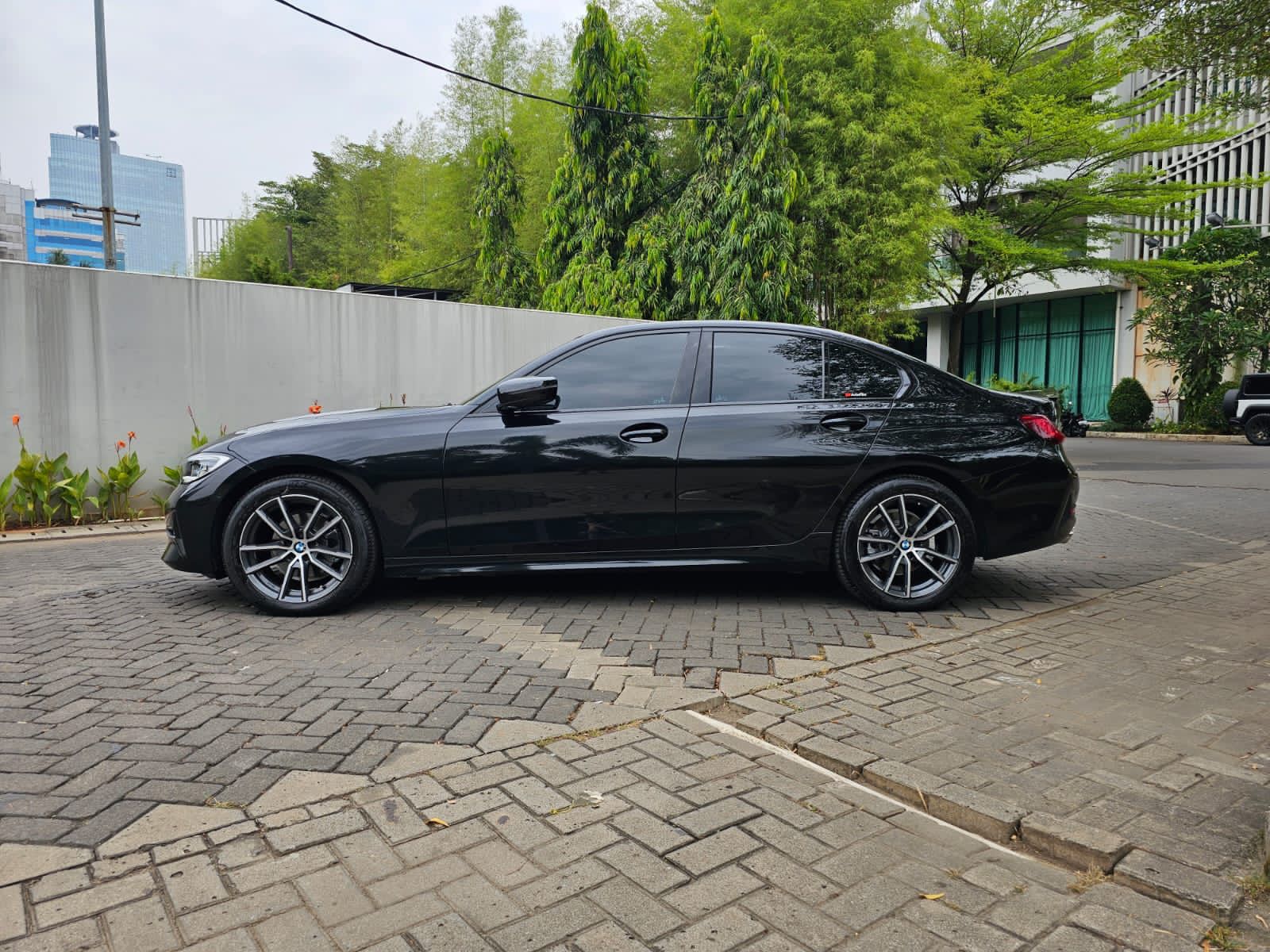 2020 BMW 3 Series Sedan 320i M Sport 2020 BMW 3 Series Sedan 320i M Sport