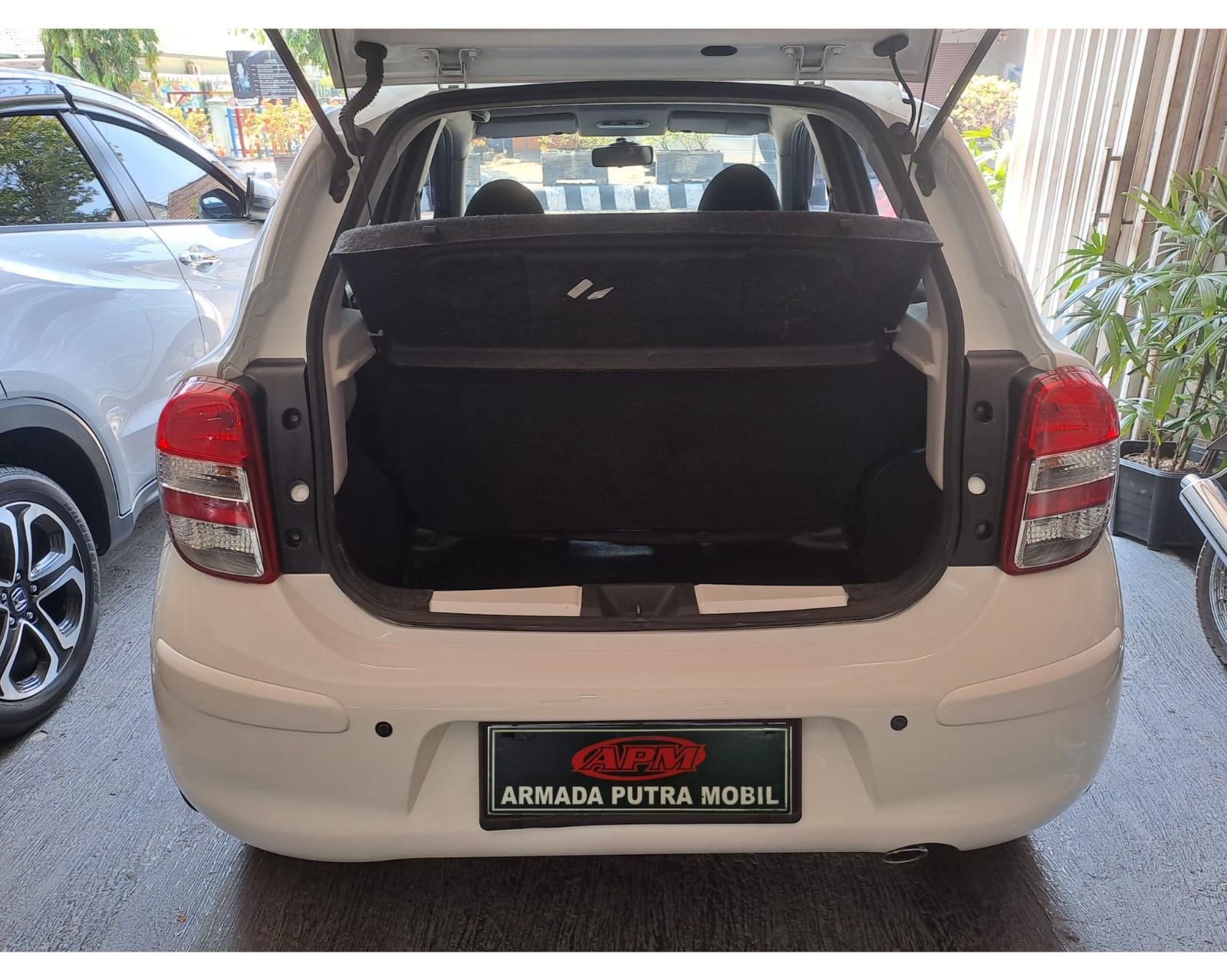 2013 Nissan March 2013 Nissan March