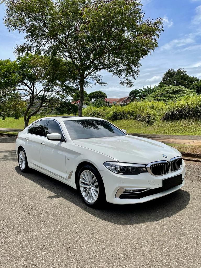 2018 BMW 5 Series Sedan  530i Luxury 2018 BMW 5 Series Sedan  530i Luxury