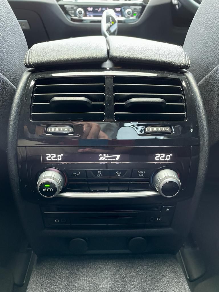 2018 BMW 5 Series Sedan  530i Luxury 2018 BMW 5 Series Sedan  530i Luxury