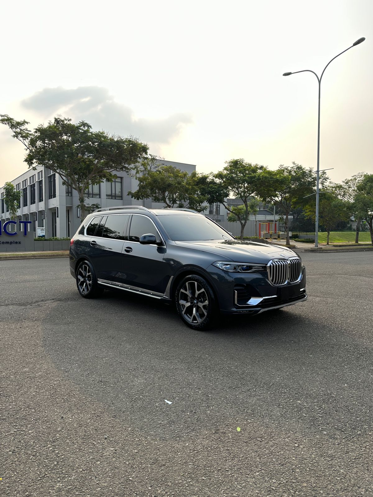 Second Hand 2020 BMW X7 Second Hand 2020 BMW X7