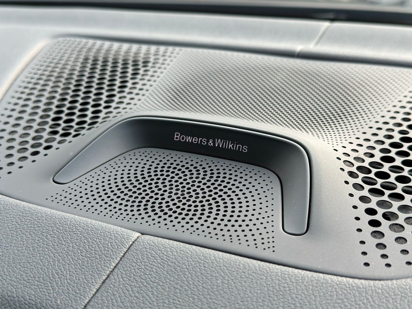 2020 BMW X7 xDrive40i Opulence 2020 BMW X7 xDrive40i Opulence