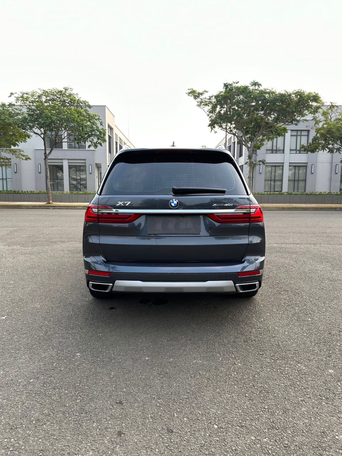 2020 BMW X7 xDrive40i Opulence 2020 BMW X7 xDrive40i Opulence