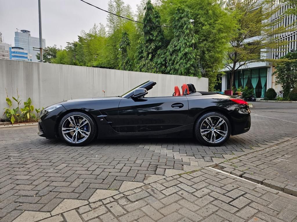 2020 BMW Z4 sDrive30i M Sport 2020 BMW Z4 sDrive30i M Sport
