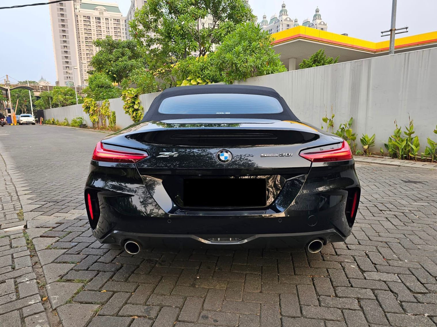 2020 BMW Z4 sDrive30i M Sport 2020 BMW Z4 sDrive30i M Sport