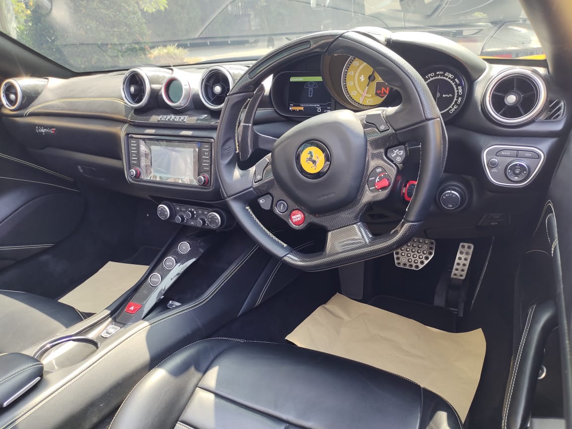Used 2015 Ferrari California T 4.3 AT 4.3 AT for sale