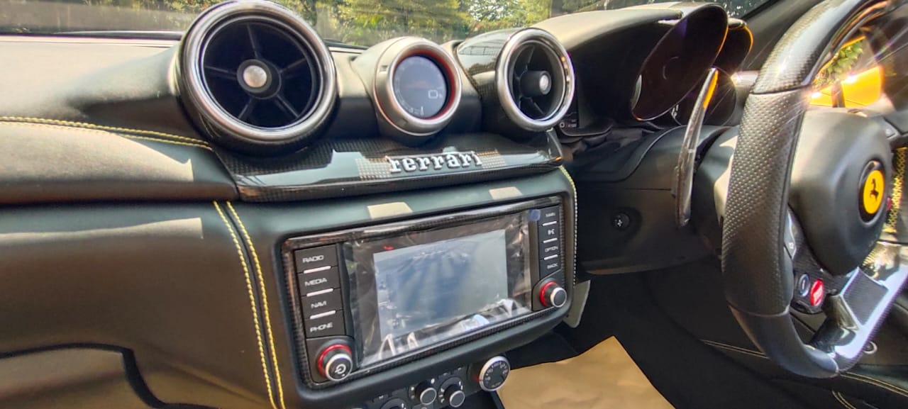 2015 Ferrari California T 4.3 AT 2015 Ferrari California T 4.3 AT