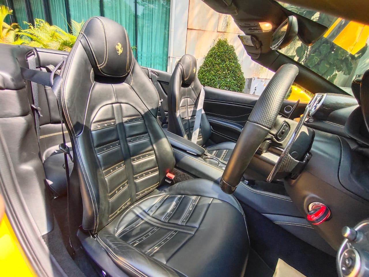 2015 Ferrari California T 4.3 AT 2015 Ferrari California T 4.3 AT