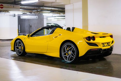 2023 Ferrari F8 Spider 3.9L V8 2023 Ferrari F8 Spider 3.9L V8