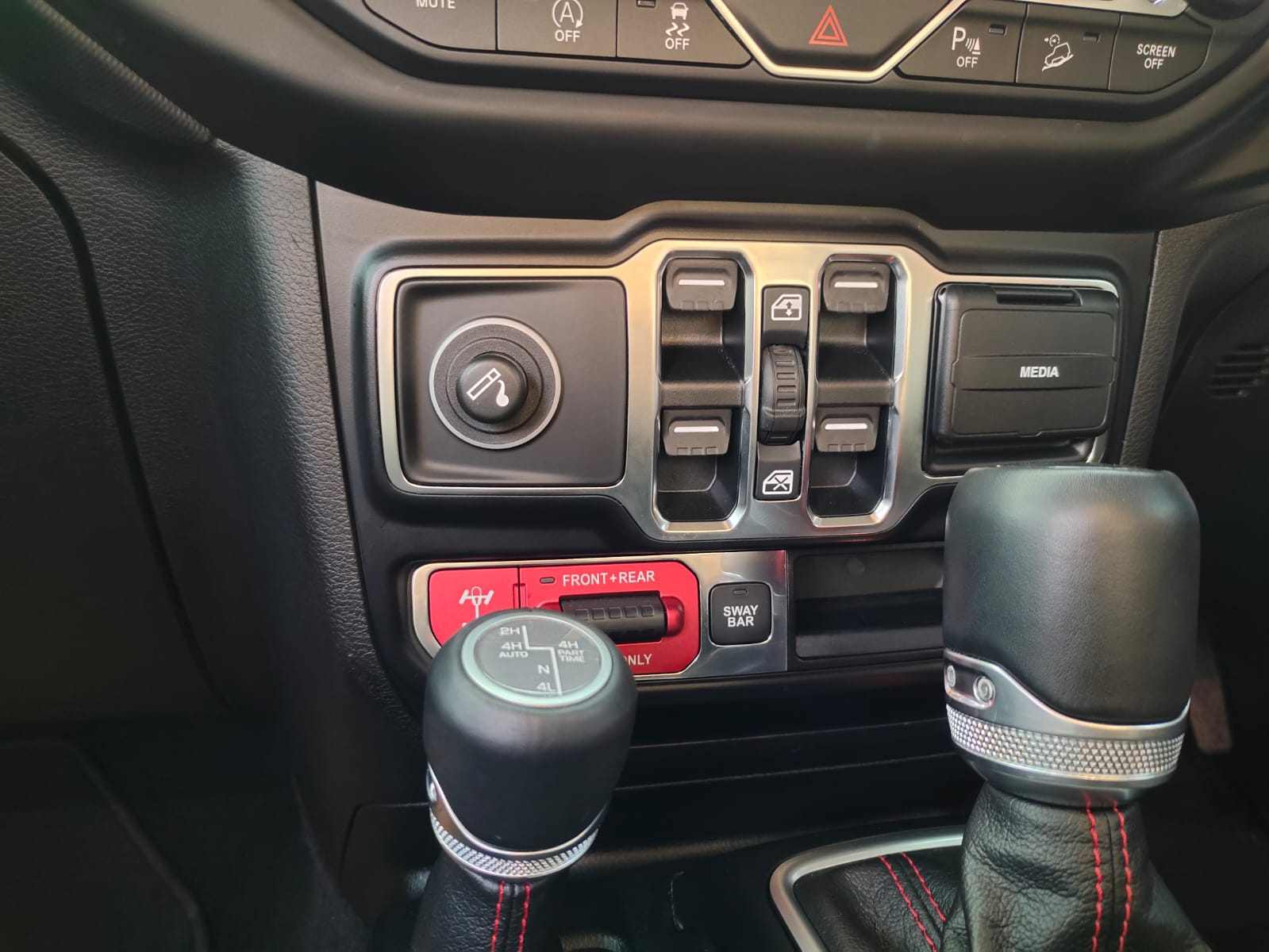 2020 Jeep Wrangler Rubicon JL 2.0L 4D 2020 Jeep Wrangler Rubicon JL 2.0L 4D