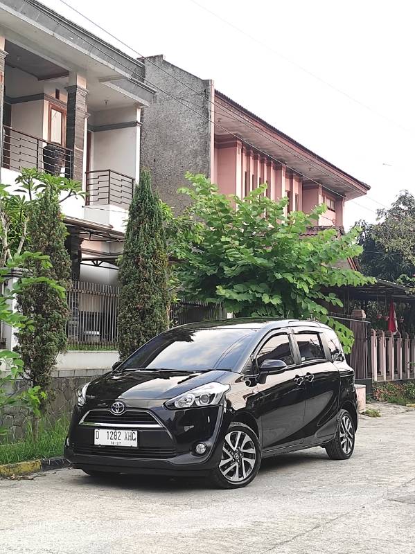 2016 Toyota Sienta 1.5L V AT 1.5L V AT bekas