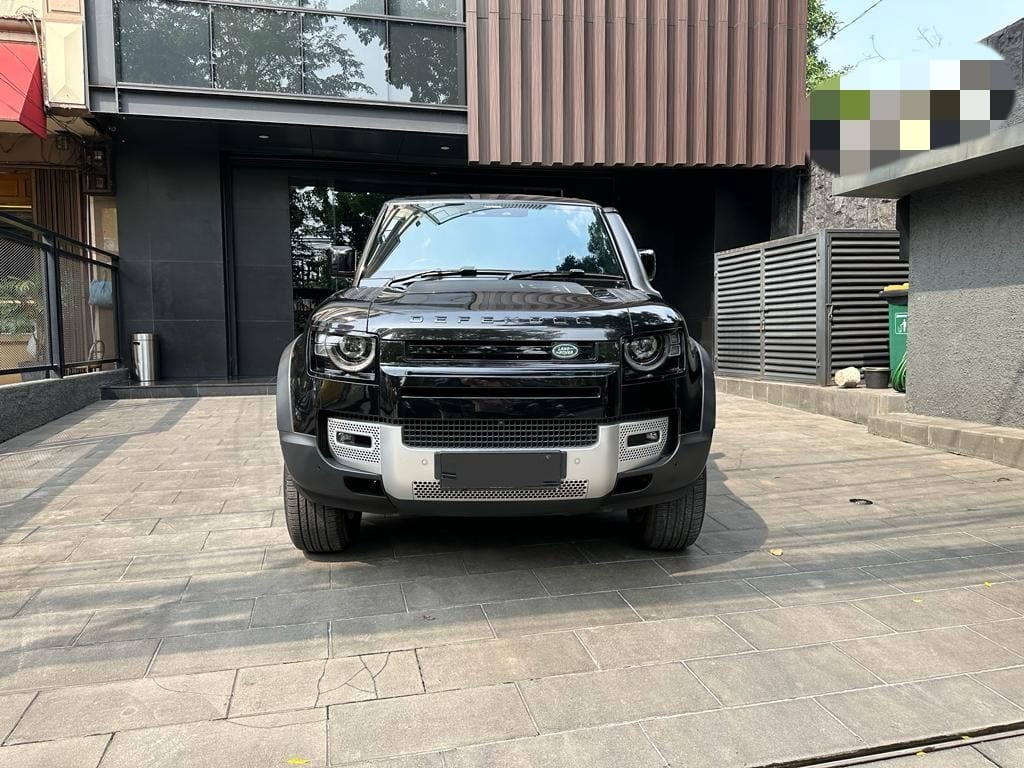 2020 Land Rover Defender 110 2.0 SE 2020 Land Rover Defender 110 2.0 SE