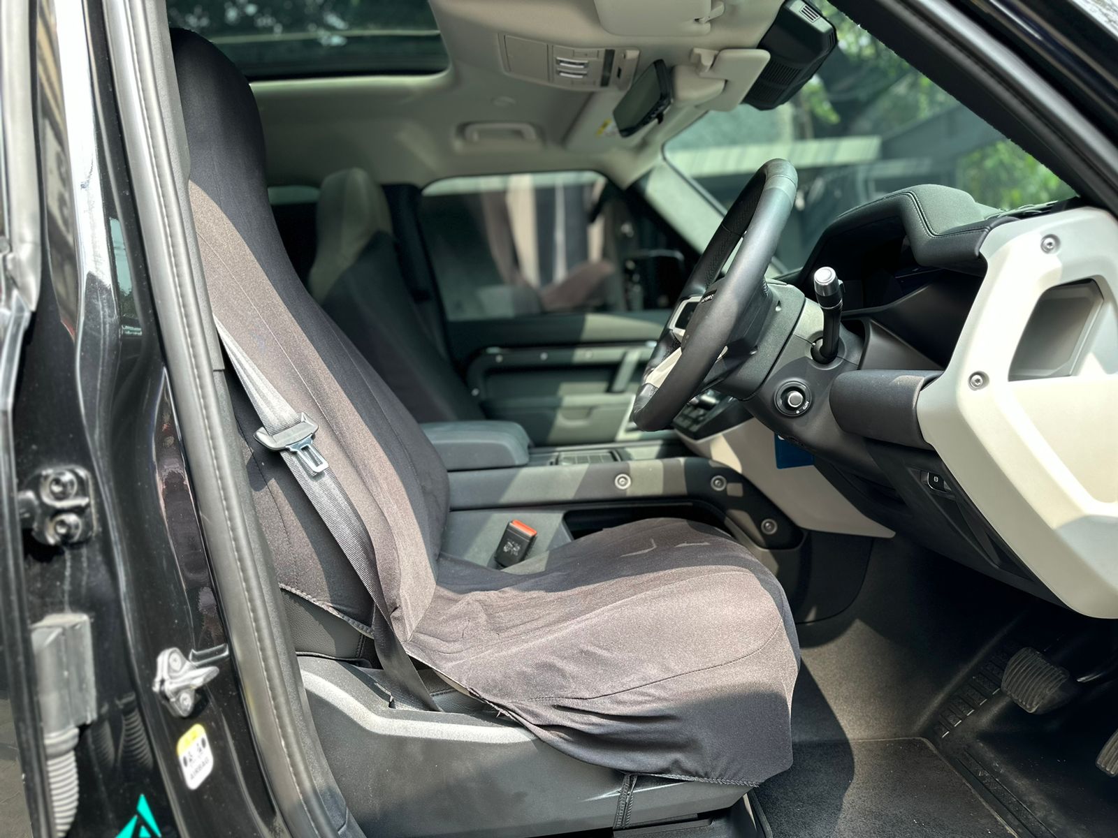 2020 Land Rover Defender 110 2.0 SE 2020 Land Rover Defender 110 2.0 SE