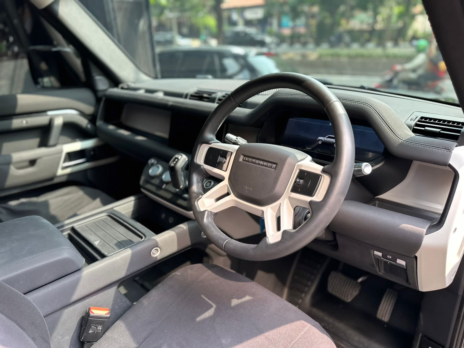 2020 Land Rover Defender 110 2.0 SE 2020 Land Rover Defender 110 2.0 SE