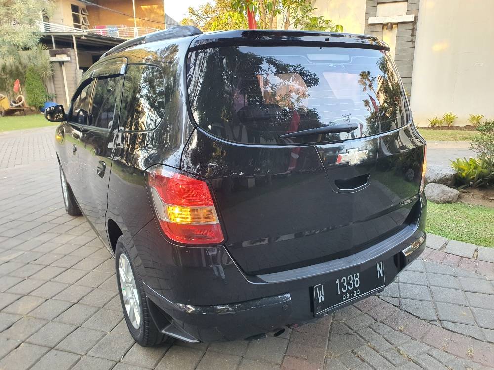 Dijual 2013 Chevrolet Spin 1.3 LTZ MT 1.3 LTZ MT Bekas