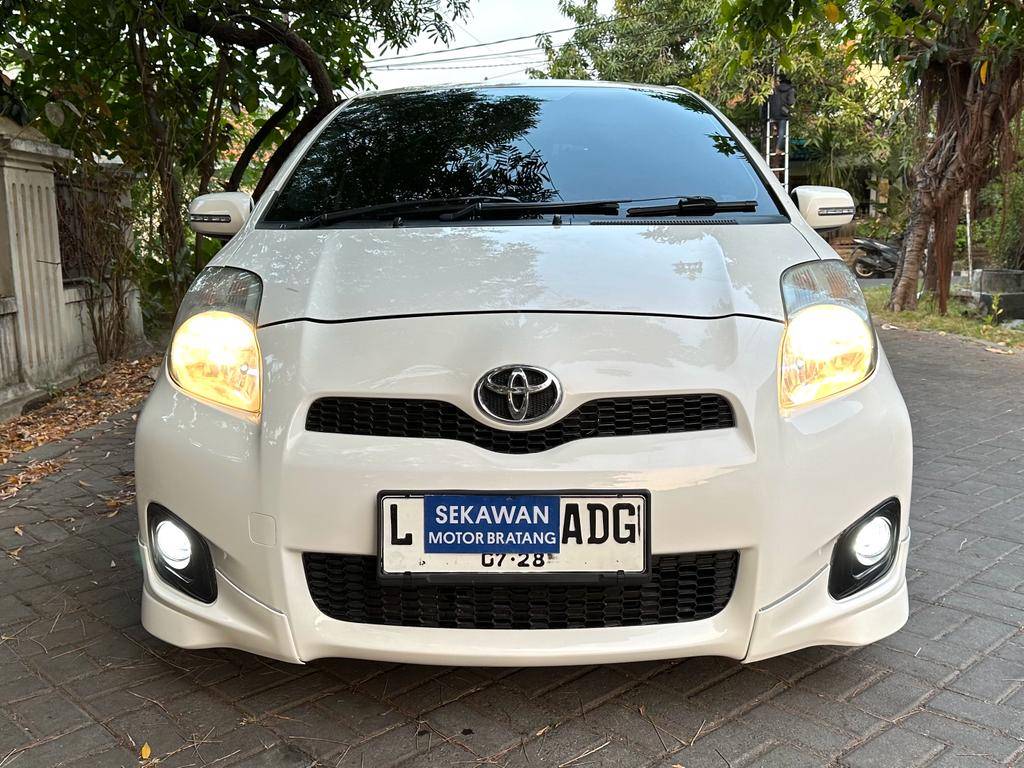 2013 Toyota Yaris  E MT E MT bekas
