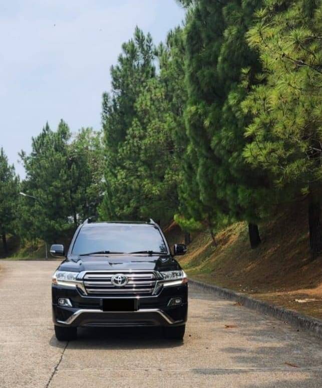 Used Toyota Land Cruiser 2017