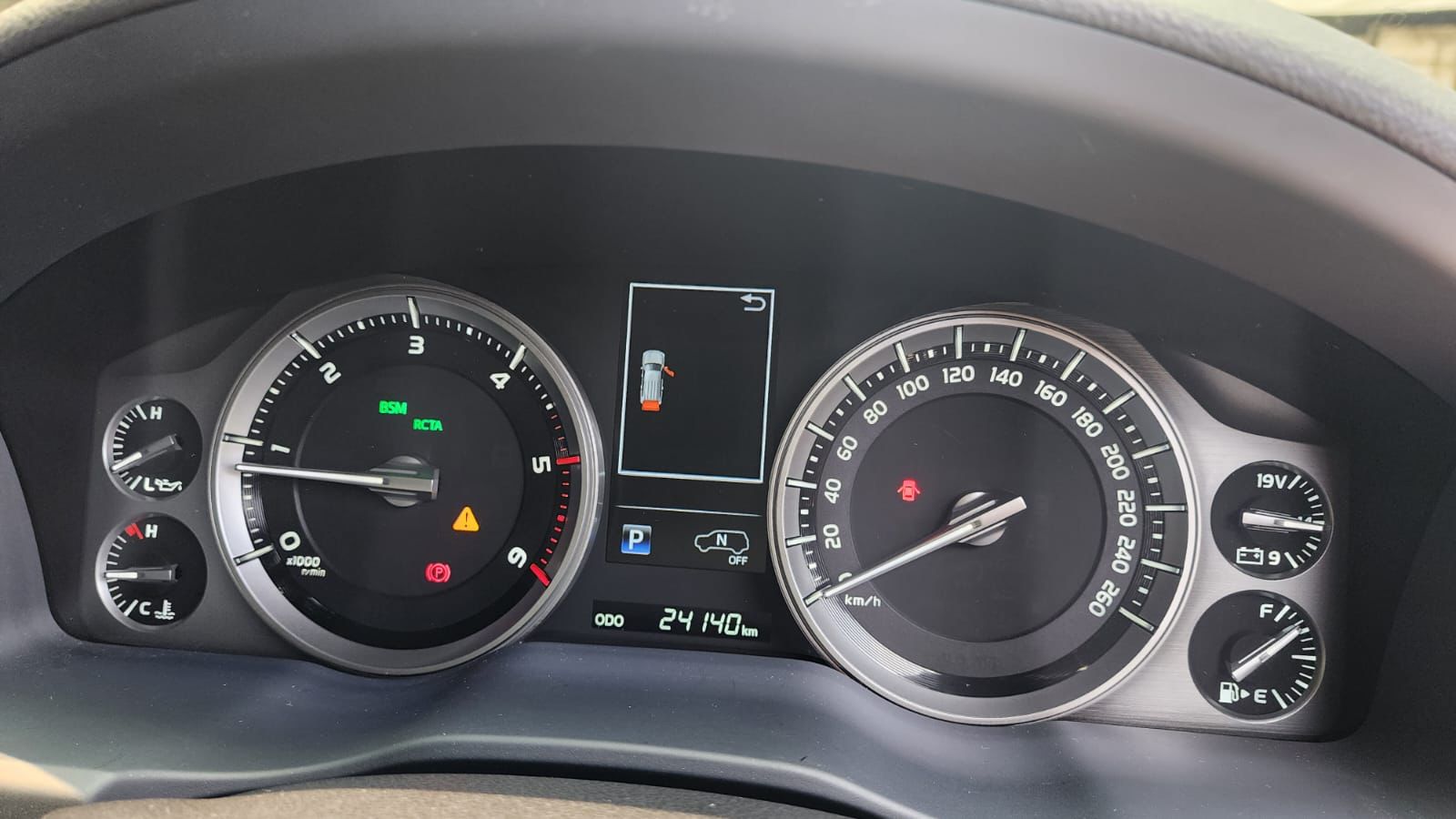 2017 Toyota Land Cruiser 2017 Toyota Land Cruiser