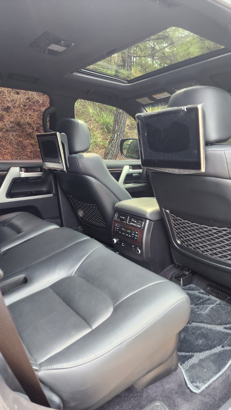 2017 Toyota Land Cruiser 2017 Toyota Land Cruiser