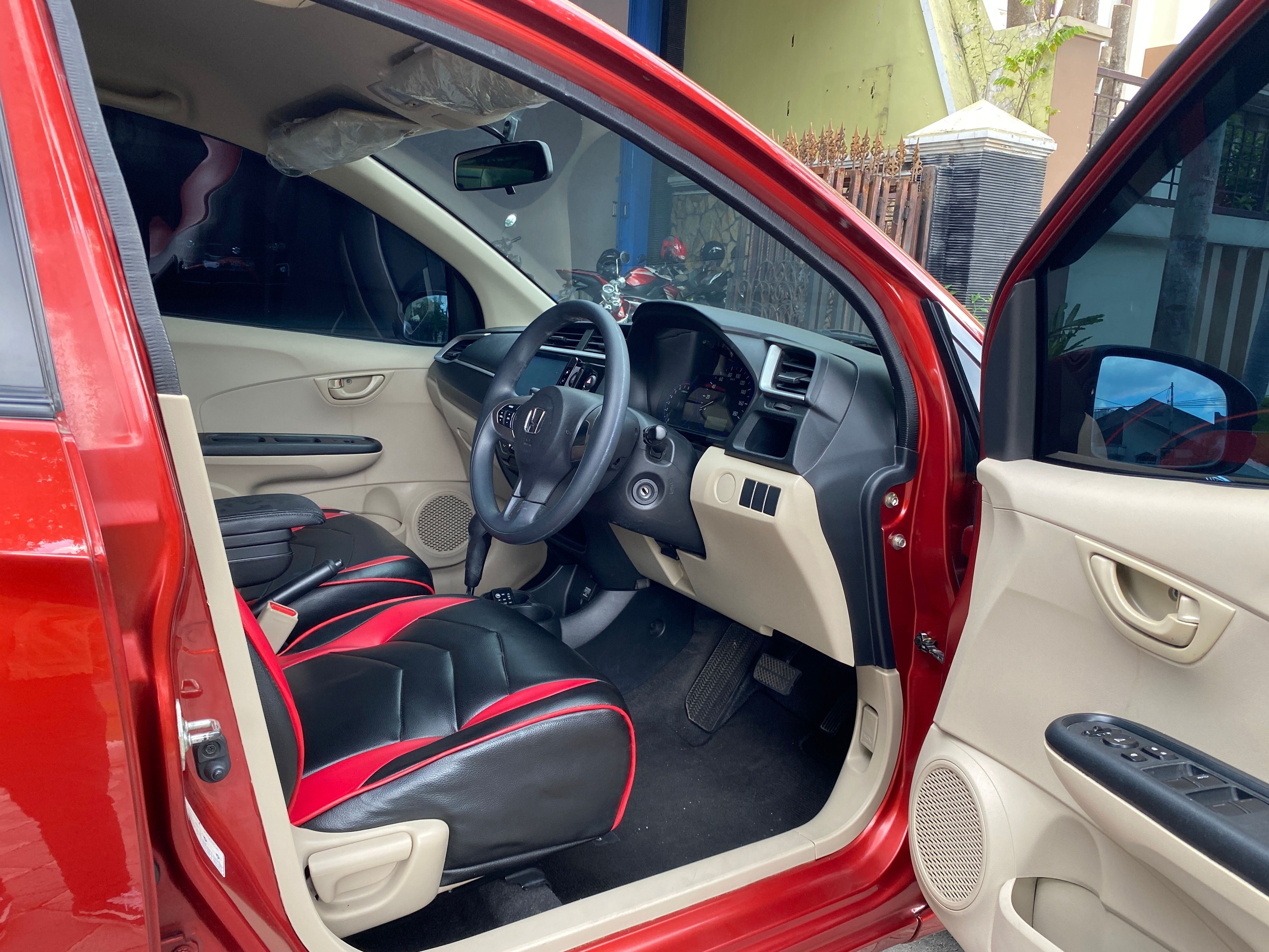 Dijual 2018 Honda Mobilio  E  CVT E  CVT Bekas