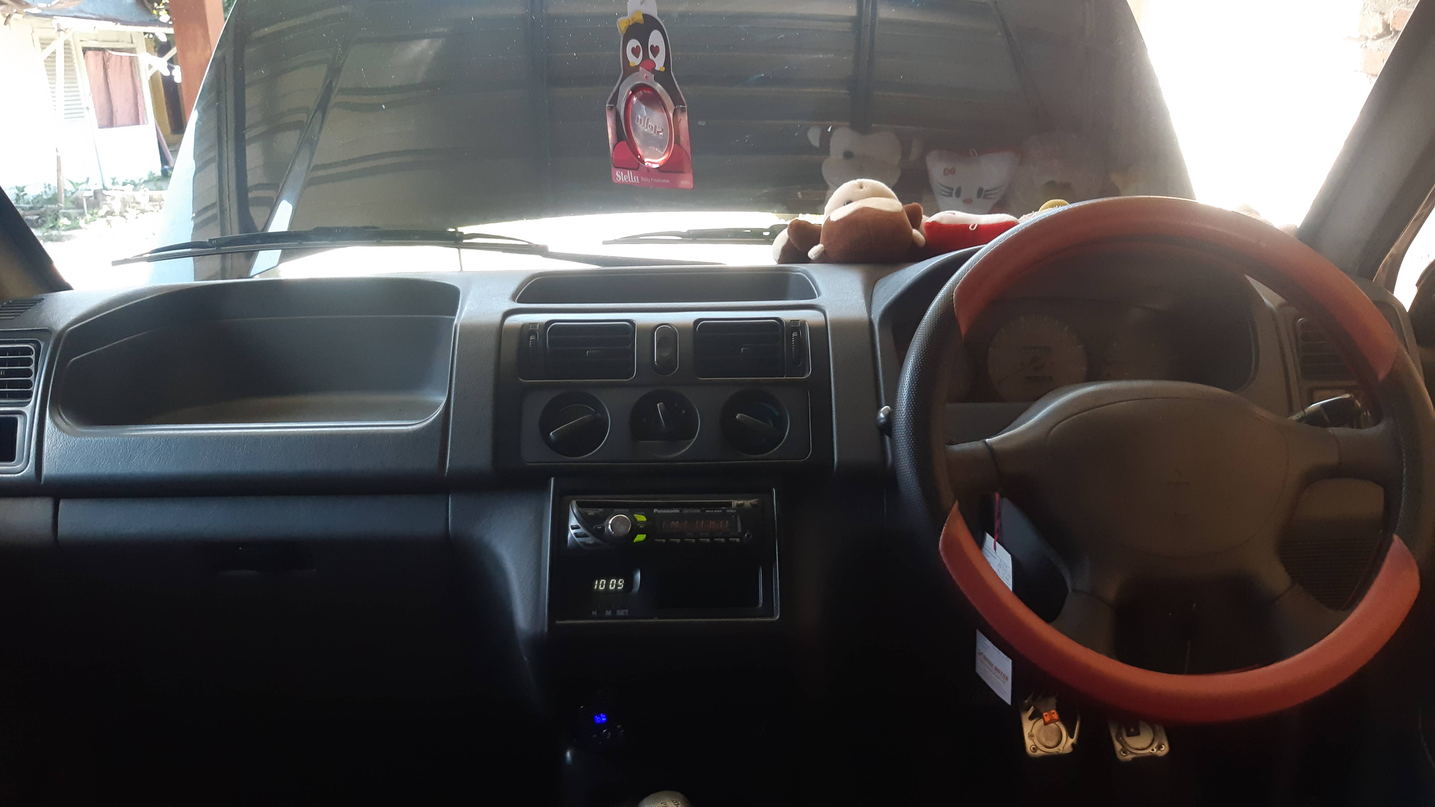 2002 Mitsubishi Kuda 2002 Mitsubishi Kuda