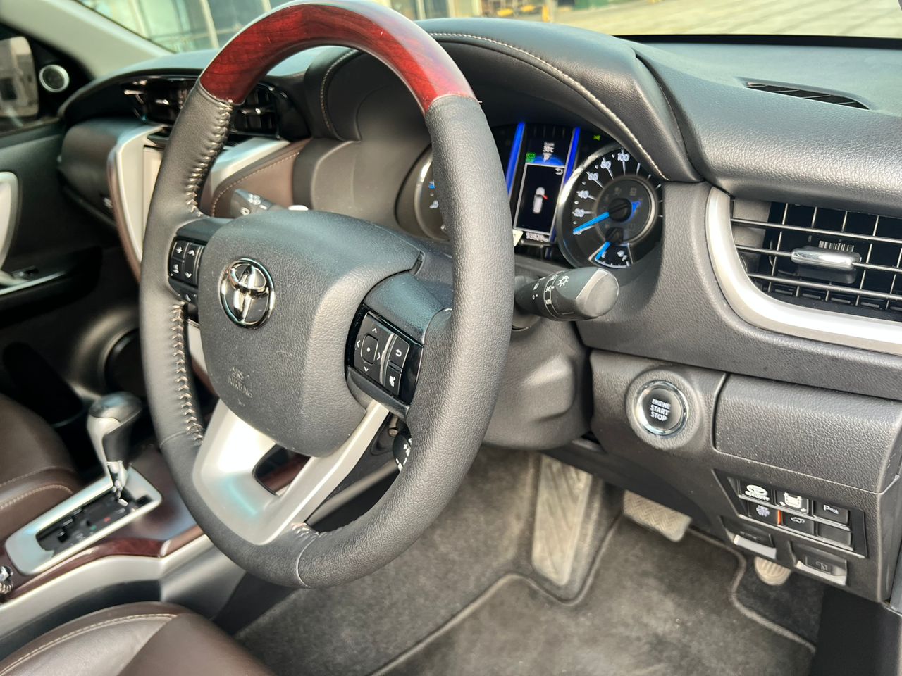 2017 Toyota Fortuner 2017 Toyota Fortuner