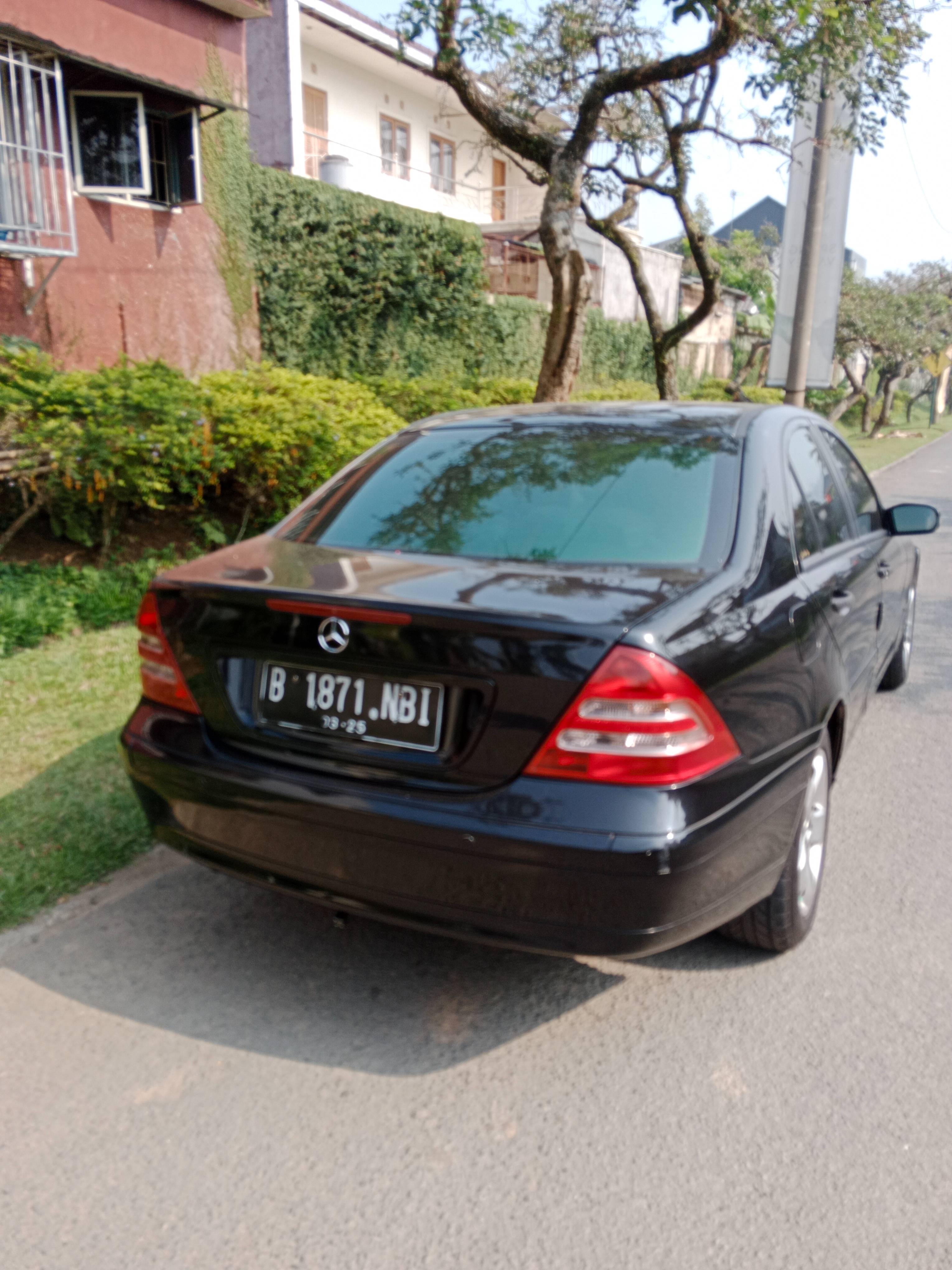 2002 Mercedes Benz C-Class 2002 Mercedes Benz C-Class