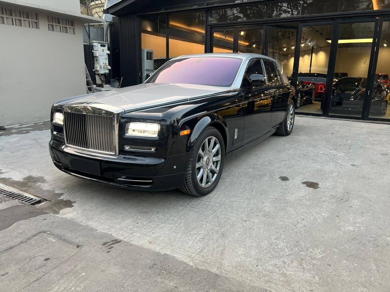 2013 Rolls Royce Phantom 6.7 L Bekas 2013 Rolls Royce Phantom 6.7 L Bekas