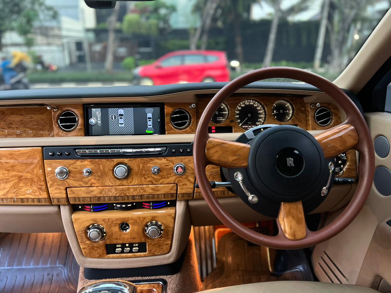 2013 Rolls Royce Phantom 6.7 L 2013 Rolls Royce Phantom 6.7 L