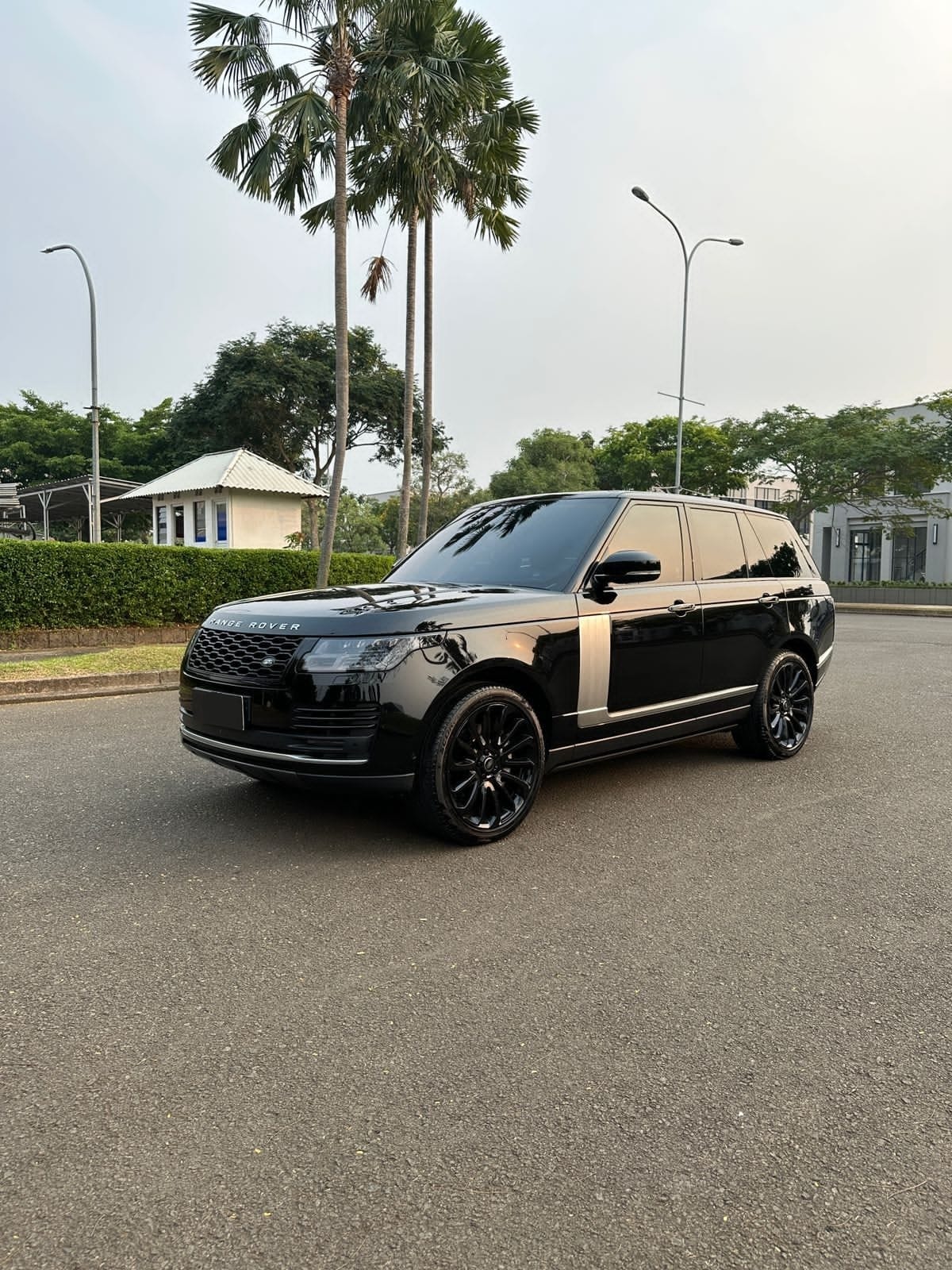 2019 Land Rover Range Rover Vogue VOGUE 3.0 LWB 2019 Land Rover Range Rover Vogue VOGUE 3.0 LWB