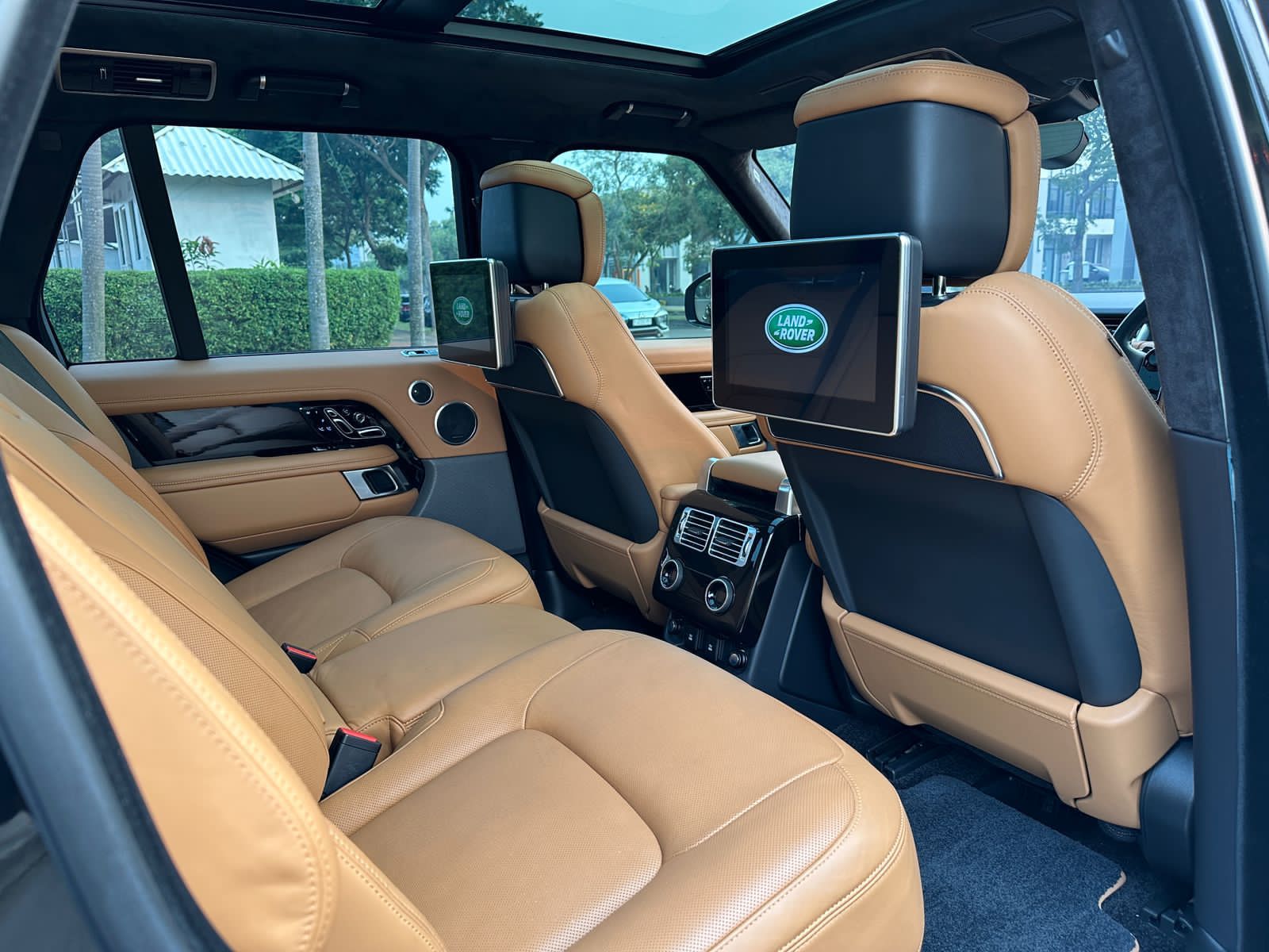 2019 Land Rover Range Rover Vogue VOGUE 3.0 LWB 2019 Land Rover Range Rover Vogue VOGUE 3.0 LWB