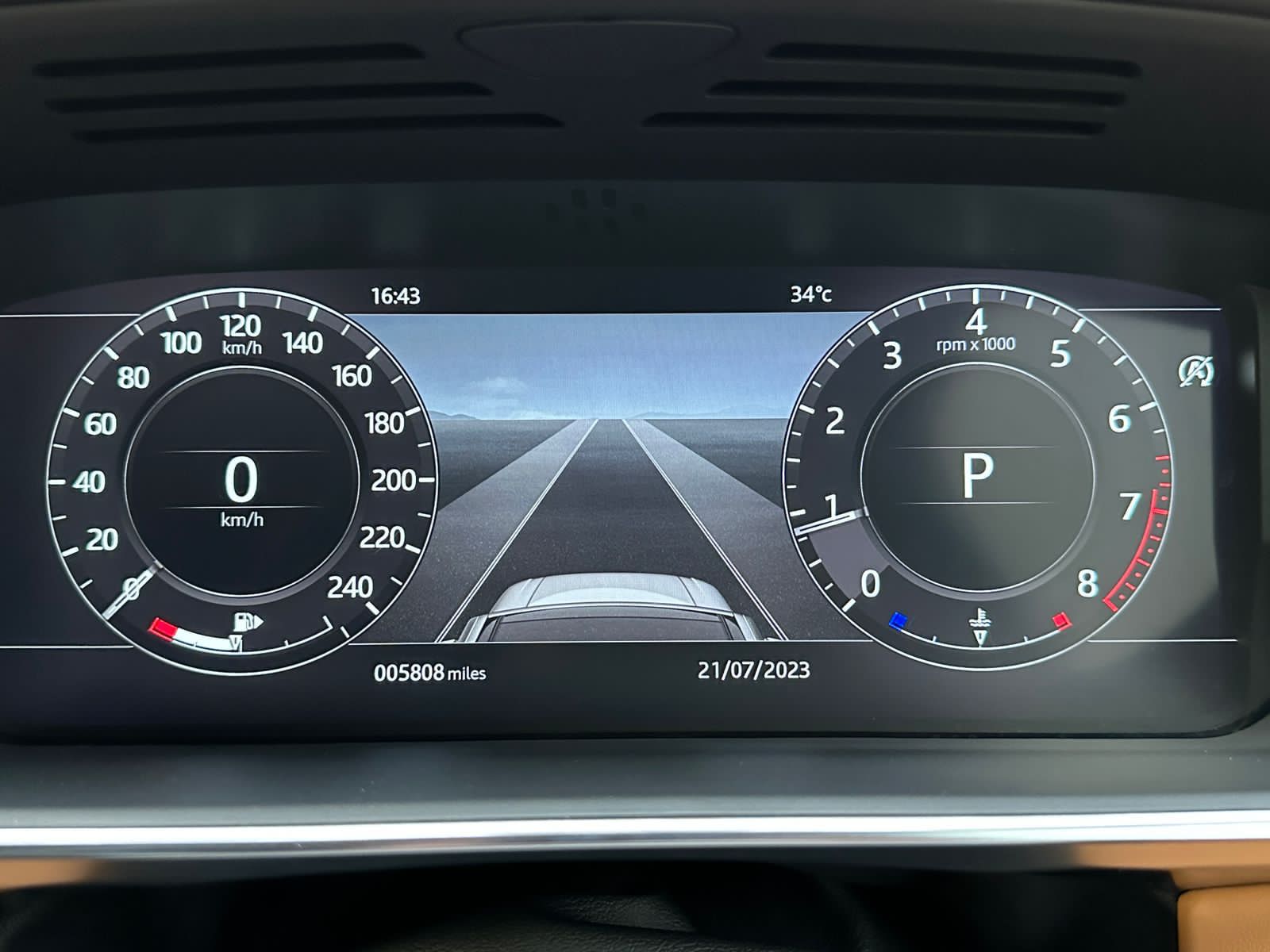 2019 Land Rover Range Rover Vogue VOGUE 3.0 LWB 2019 Land Rover Range Rover Vogue VOGUE 3.0 LWB