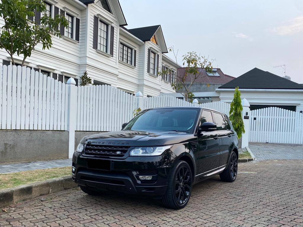 2014 Land Rover Range Rover Sport  3.0 HSE 3.0 HSE bekas