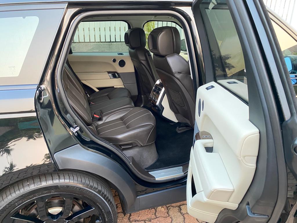 2014 Land Rover Range Rover Sport  3.0 HSE 2014 Land Rover Range Rover Sport  3.0 HSE