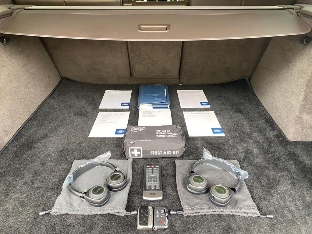 2014 Land Rover Range Rover Sport  3.0 HSE 2014 Land Rover Range Rover Sport  3.0 HSE