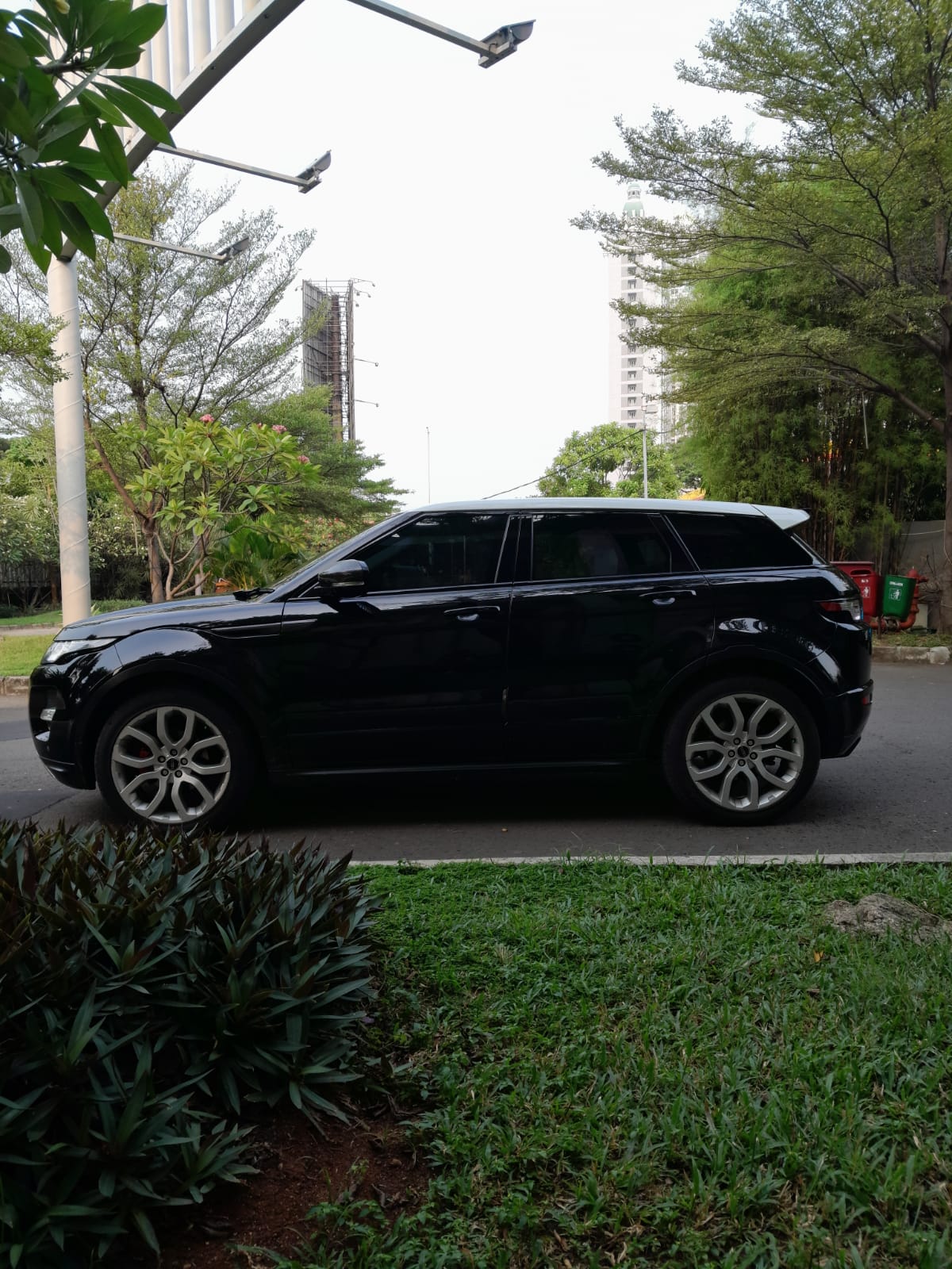 2012 Land Rover Range Rover Evoque EVOQUE 2.0 L Si 4 DYNAMIC 2012 Land Rover Range Rover Evoque EVOQUE 2.0 L Si 4 DYNAMIC