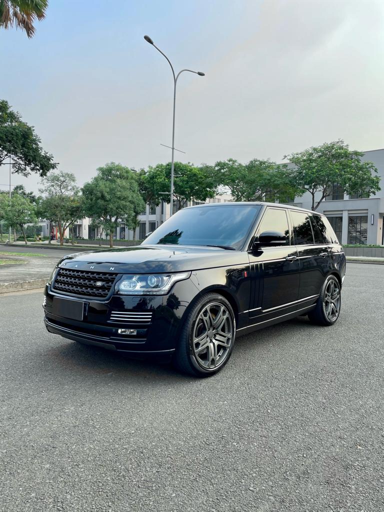 2013 Land Rover Range Rover Vogue 5.0 AUTOBIOGRAPHY AT 2013 Land Rover Range Rover Vogue 5.0 AUTOBIOGRAPHY AT