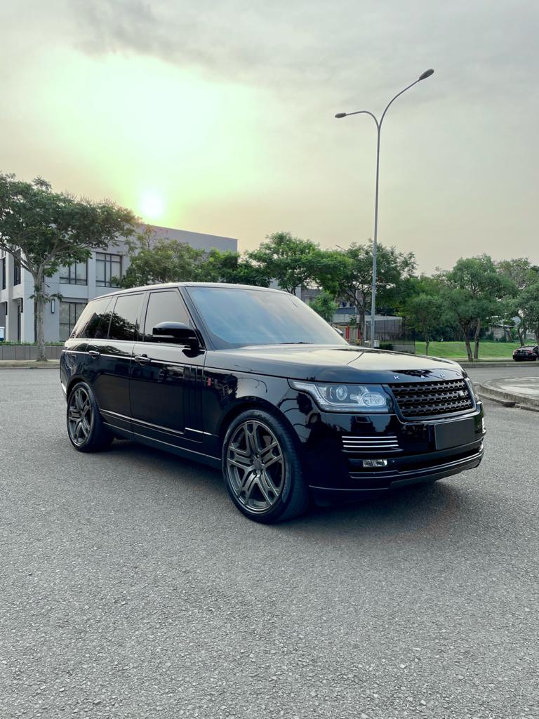 2013 Land Rover Range Rover Vogue 5.0 AUTOBIOGRAPHY AT 2013 Land Rover Range Rover Vogue 5.0 AUTOBIOGRAPHY AT