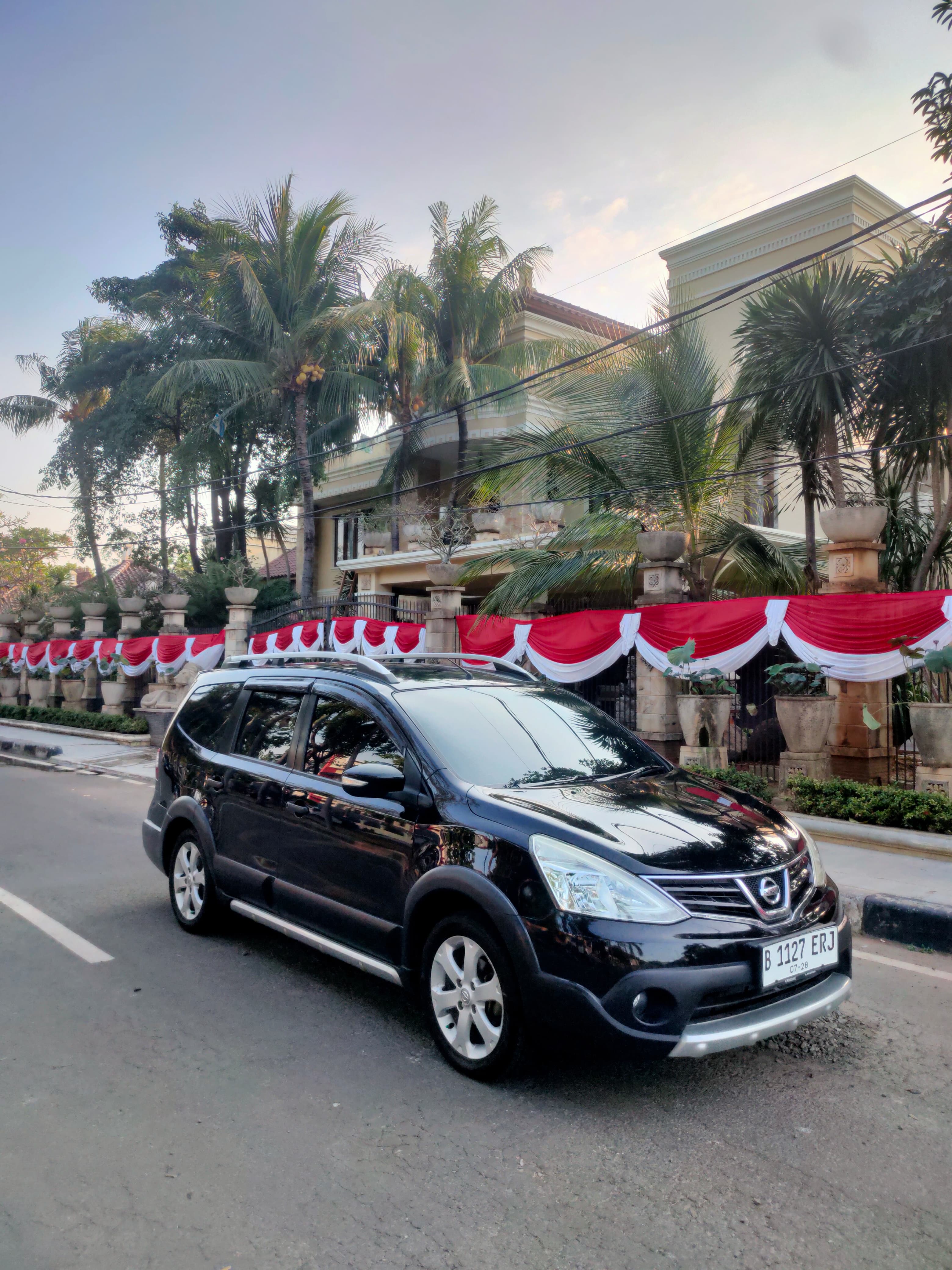 2017 Nissan Grand Livina 2017 Nissan Grand Livina