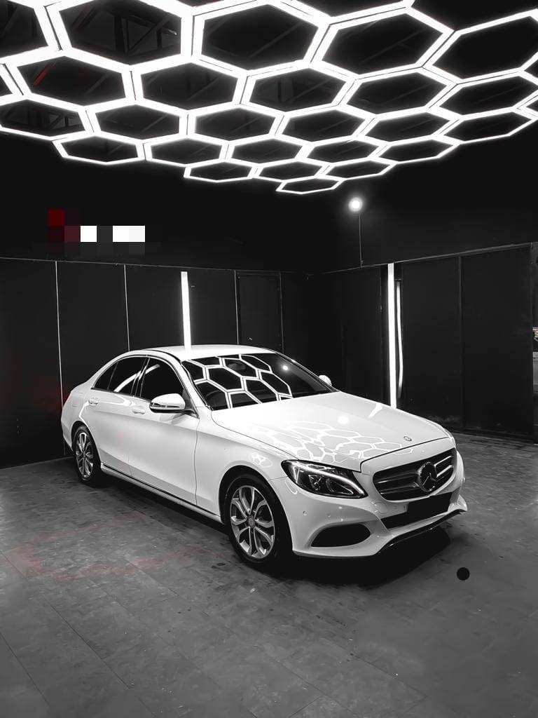 2016 Mercedes Benz C-Class Sedan C 200 Avantgarde Line C 200 Avantgarde Line bekas
