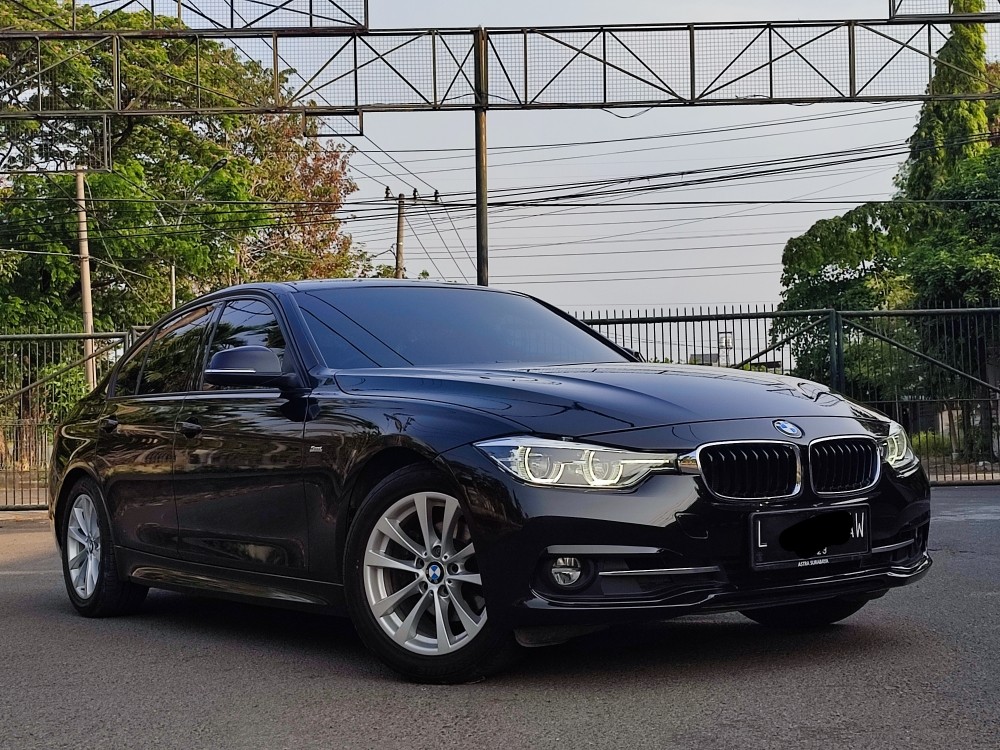 2018 BMW 3 Series Sedan