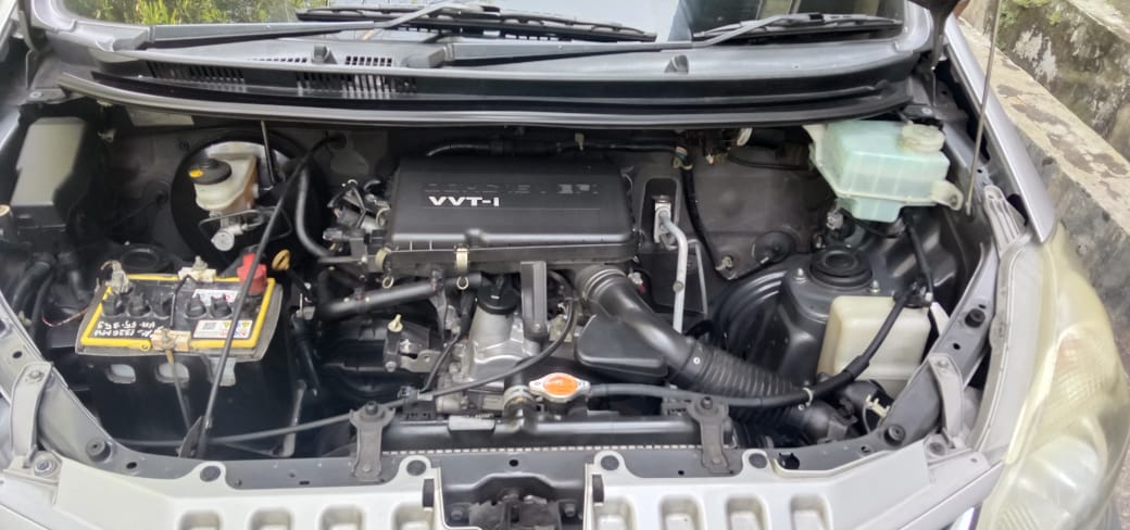 2014 Daihatsu Xenia 2014 Daihatsu Xenia