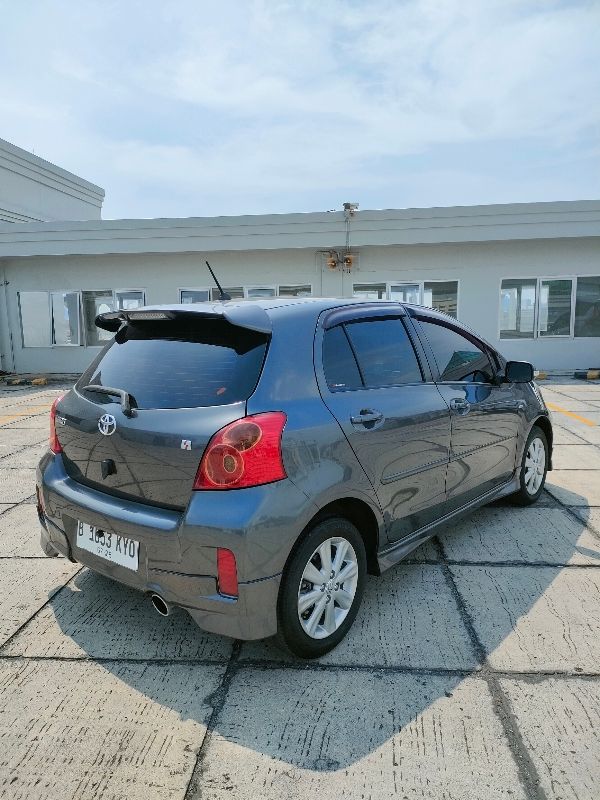 Old 2012 Toyota Yaris  S Limited AT S Limited AT