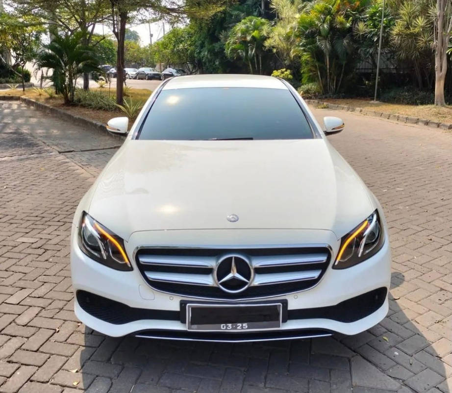 2016 Mercedes Benz E-Class E 250 AMG AVANTGARDE E 250 AMG AVANTGARDE bekas