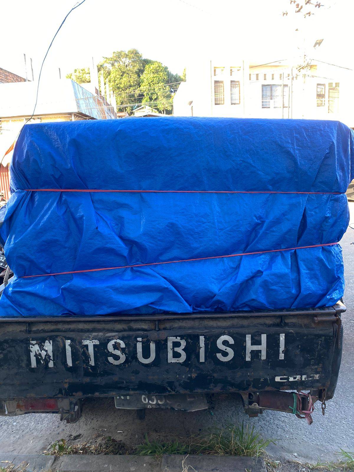 2015 Mitsubishi L300 Pickup Standard Pickup Standard tua