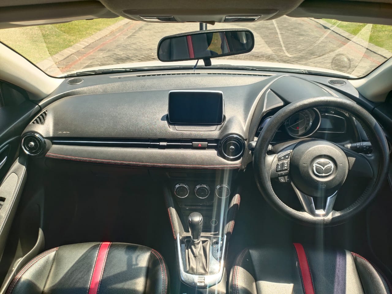 2015 Mazda 2 2015 Mazda 2