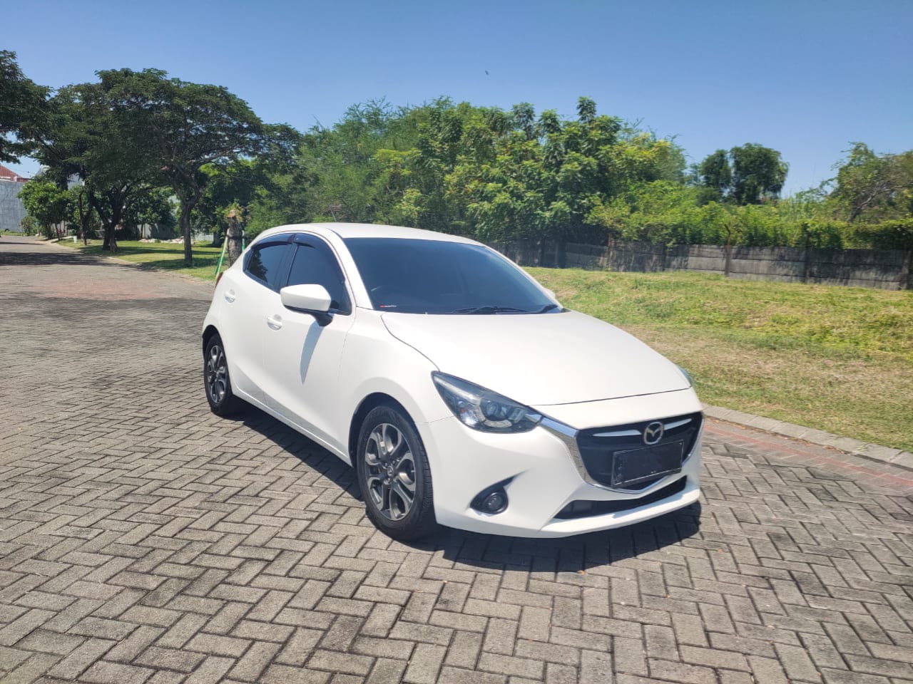 2015 Mazda 2 2015 Mazda 2