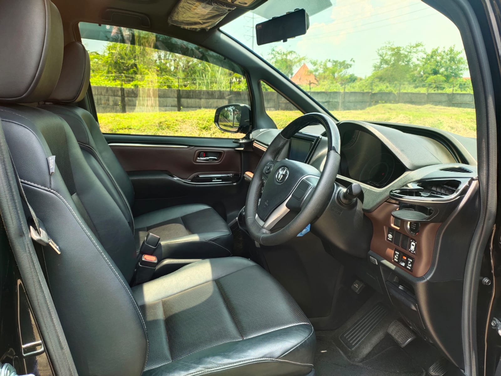 2017 Toyota Voxy 2017 Toyota Voxy